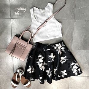 Hollister Skater Mini Skirt - Charcoal Gray Floral Print Size XS/S